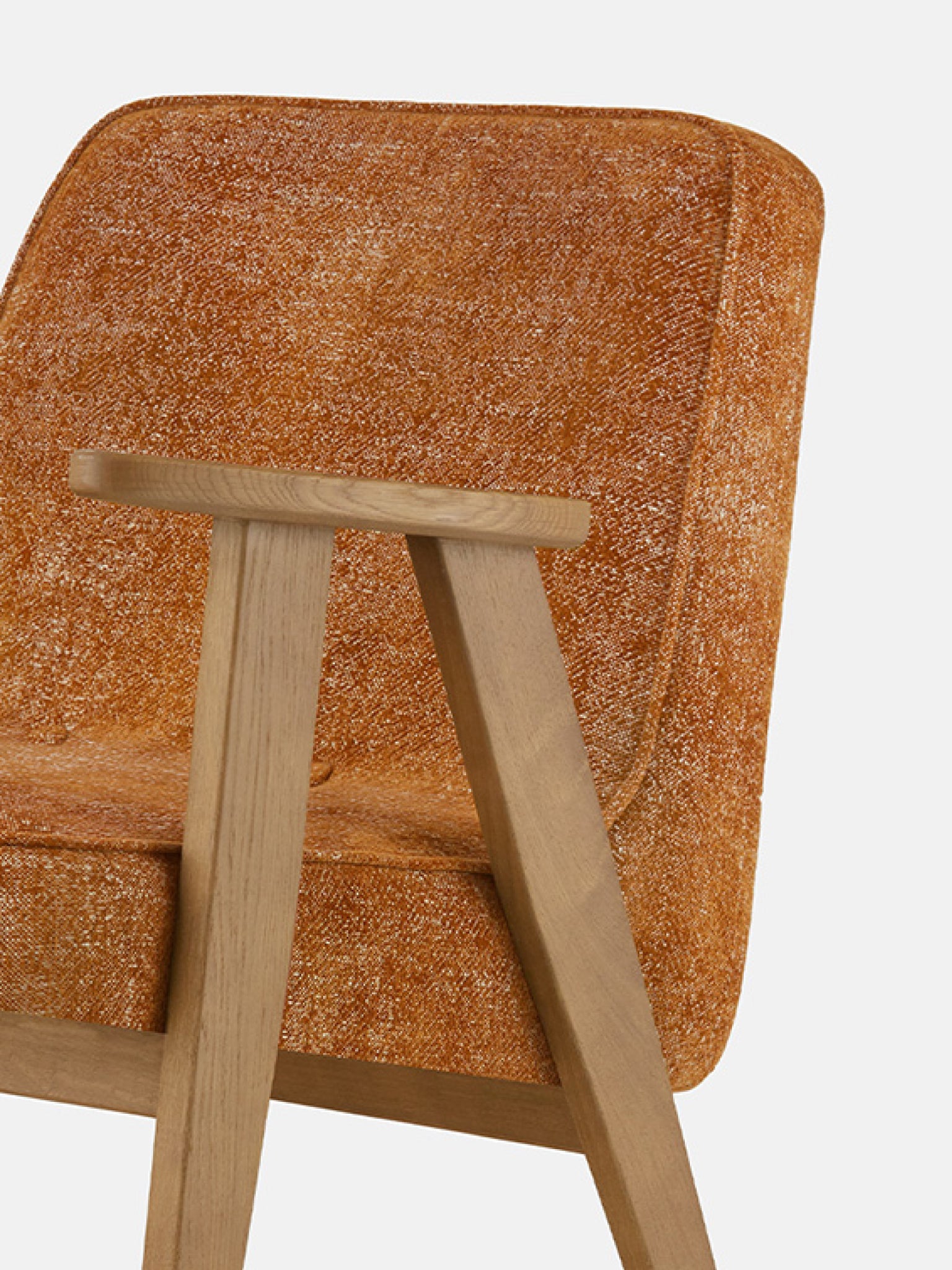 Fotel 366 w tkaninie Marble Orange