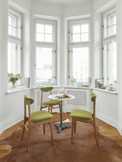 Krzesło 200-190 w tkaninie Velvet Indigo