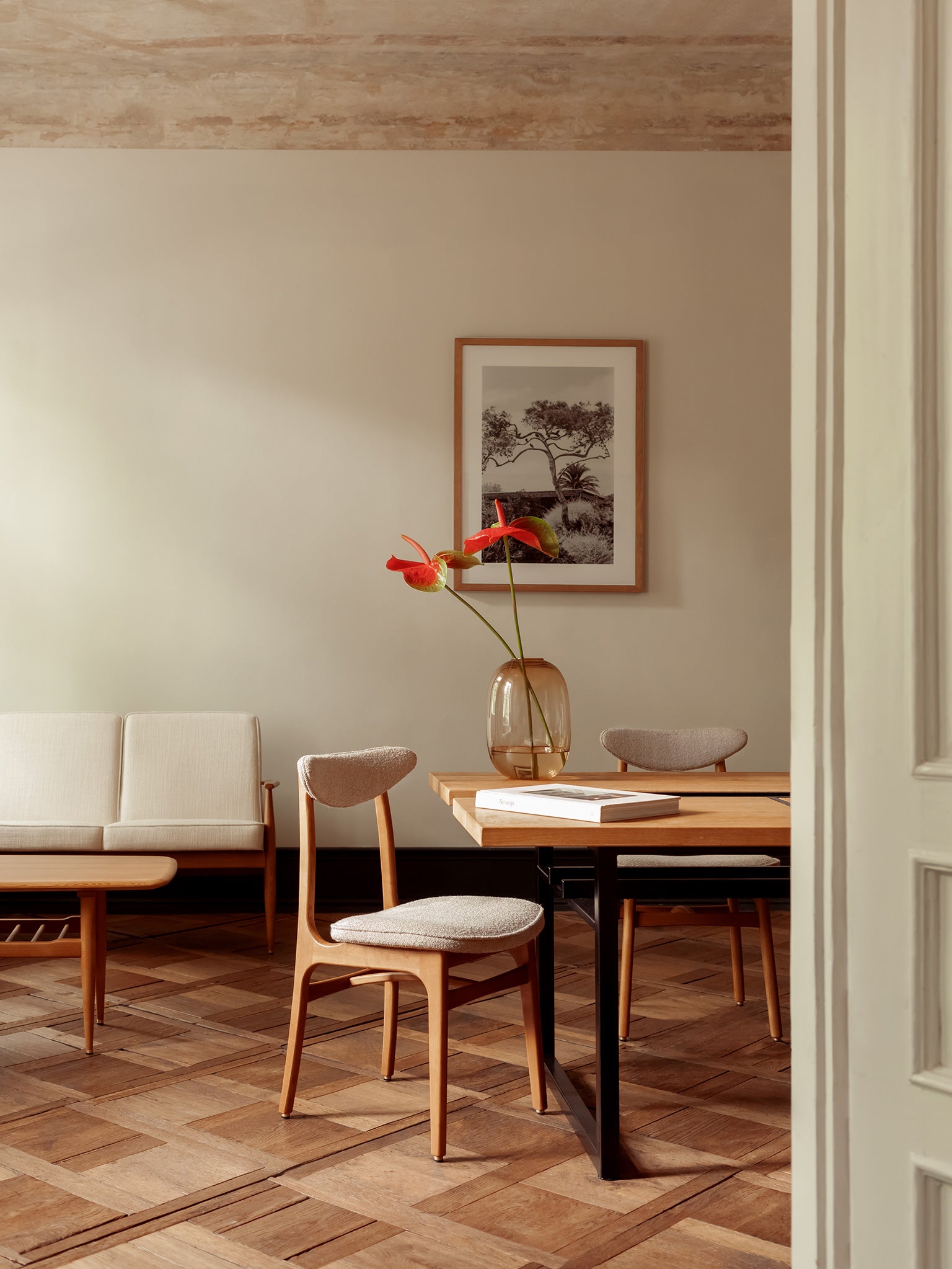 Krzesło 200-190 w tkaninie Boucle Beige