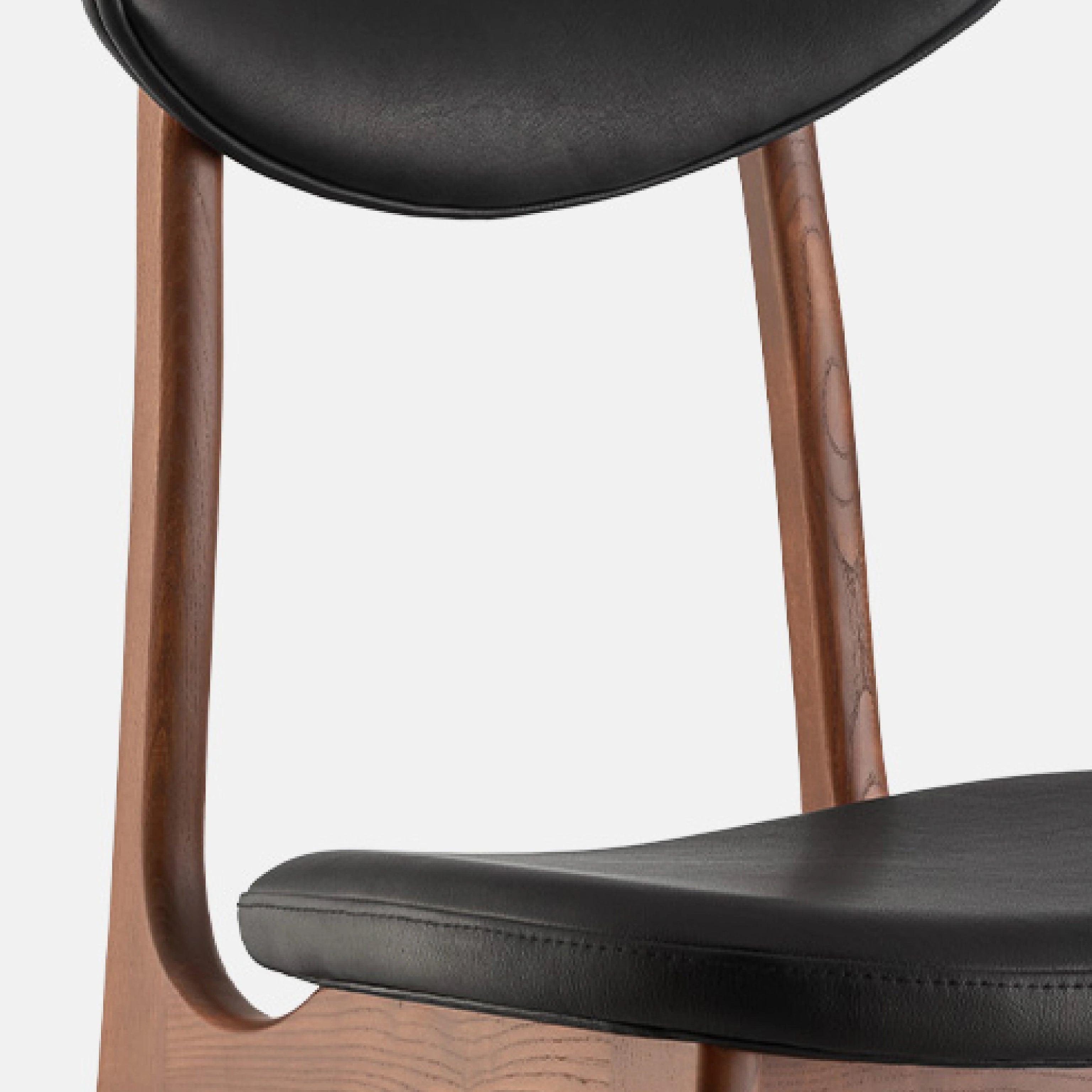 natural_leather_detail_2.webp