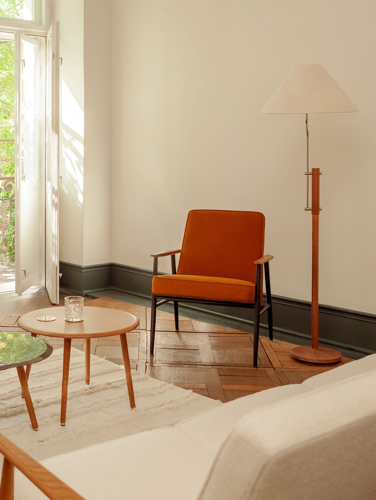 Fotel Fox Metal w tkaninie Boucle Sierra